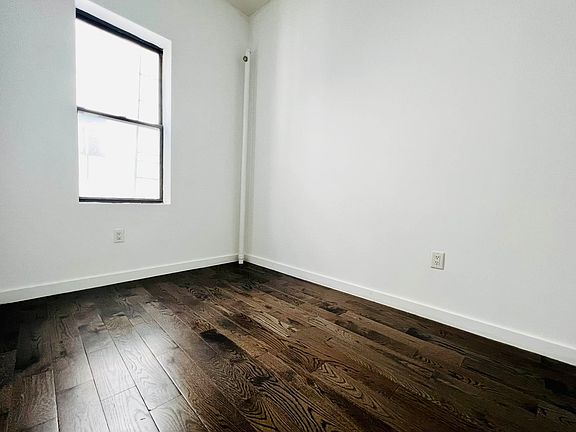 4th image of 185 Mulberry St #22