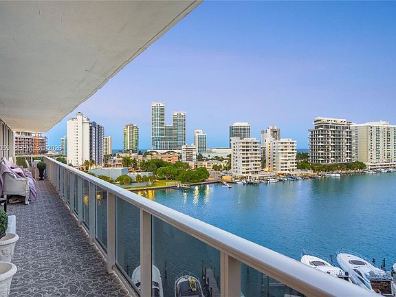 5th image of 900 Bay Dr #702/704