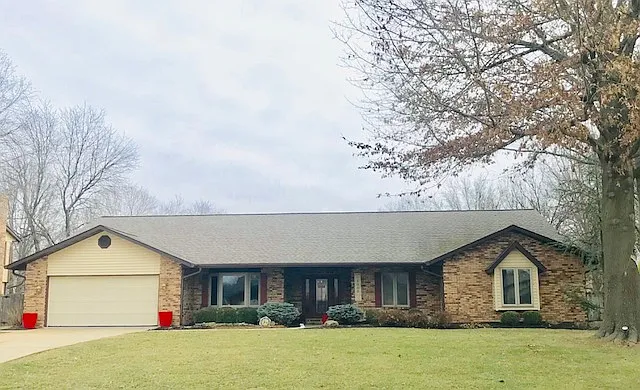 1006 Greentrail Ct photo 1