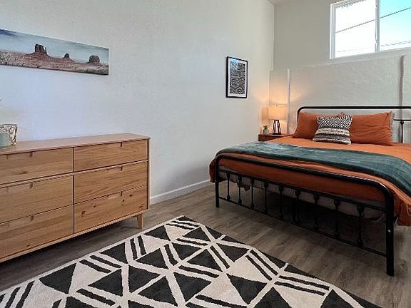 4th image of 511 Spruce St SE #11346884