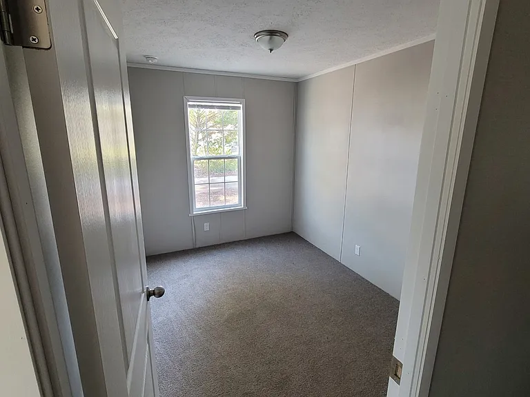 2801 S Stone Rd #83 — Photo 5