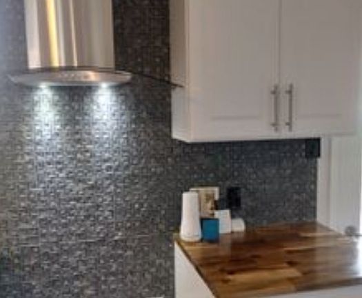 4th image of 7508 W Canal Blvd