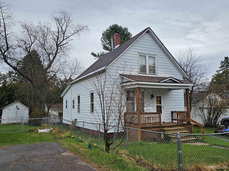 1st image of 108 N Tamarack St