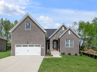 900 Shelburne Way, Nicholasville, KY