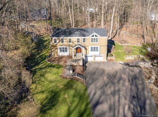 26 Freshwater Ln, Wilton, CT 06897