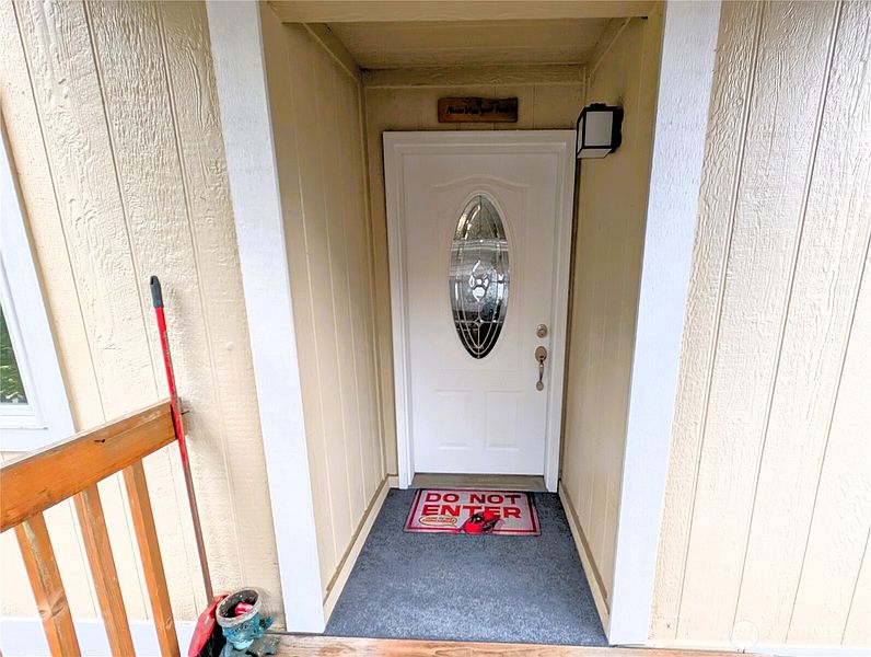 5th image of 10239 185th Avenue SW #53