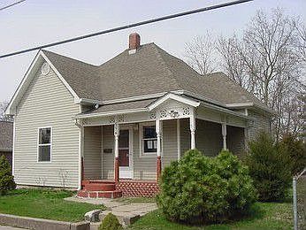 1st image of 554 Division St