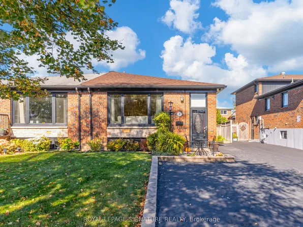 22 Painswick Cres, Toronto, ON M2J 3M6