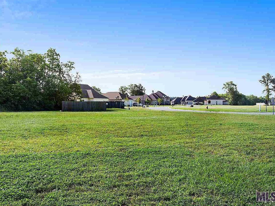 1st image of 160 Prairie Dunes Ct