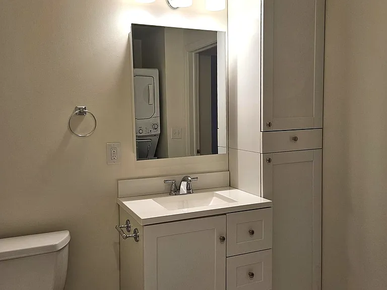 100C Danbury Rd #1K — Photo 10