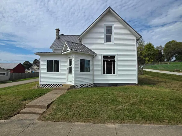 12437 Mary St, Howard, OH 43028