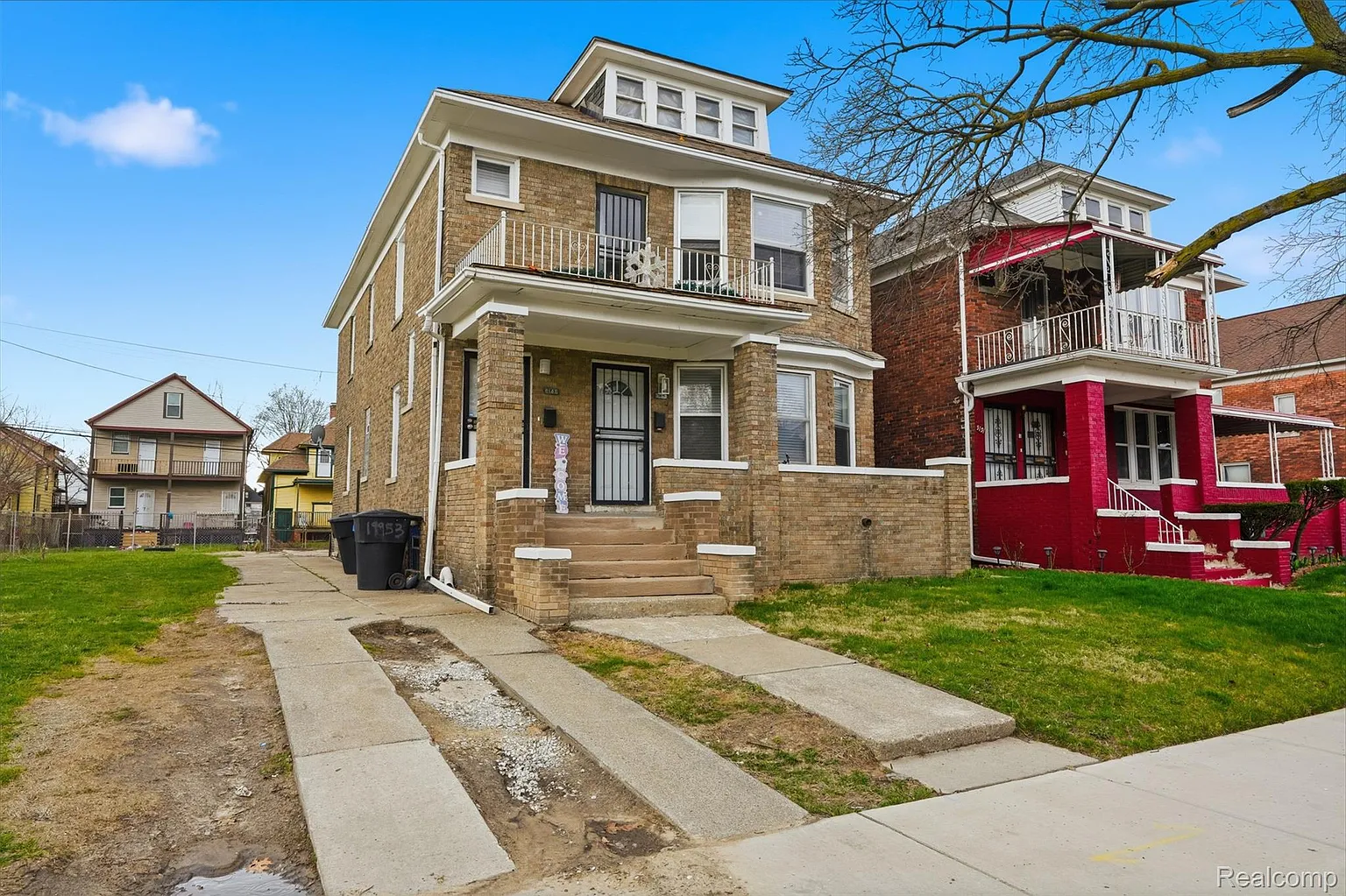 5145 Iroquois St photo 1