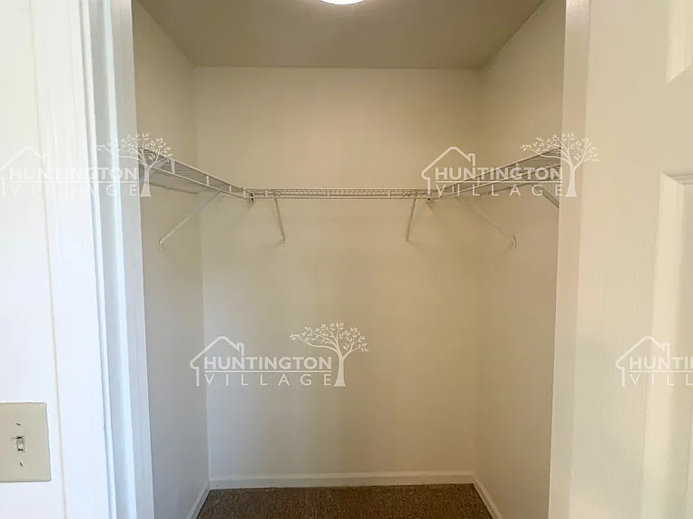 125 Christopher Ct — Photo 3