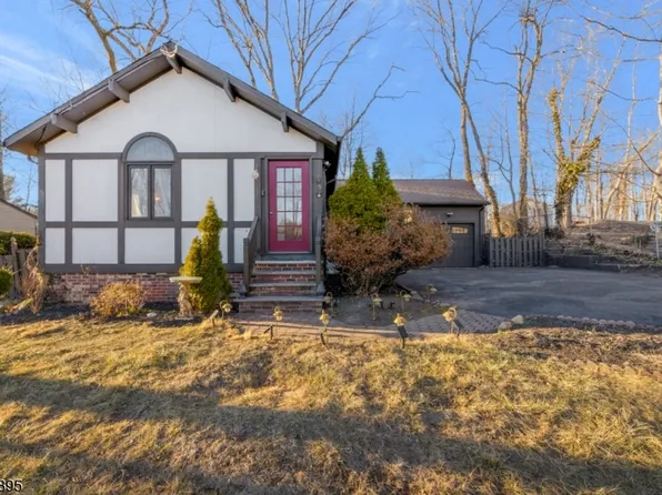 5 Emerson Ln, Warren Twp., NJ 07059