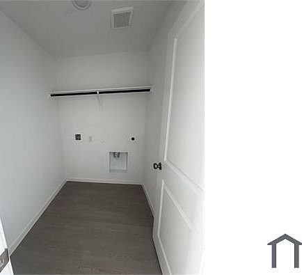 5th image of 1430 Merlin Bluff St