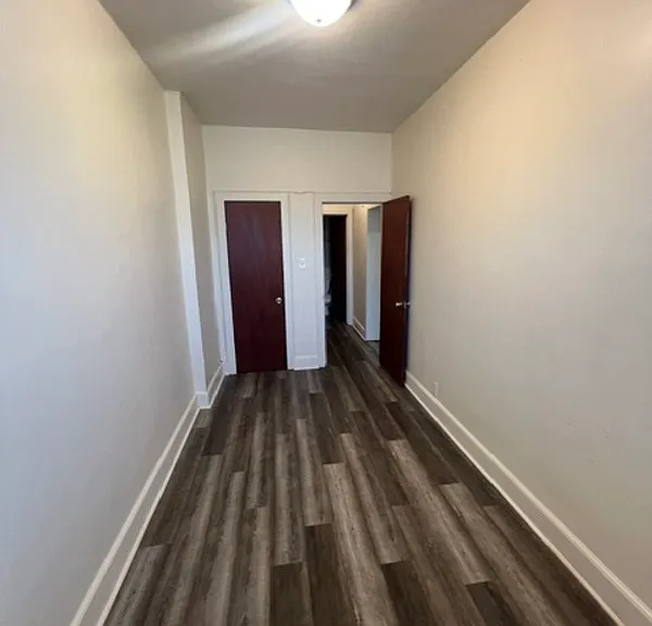150 N Main St #9 — Photo 4