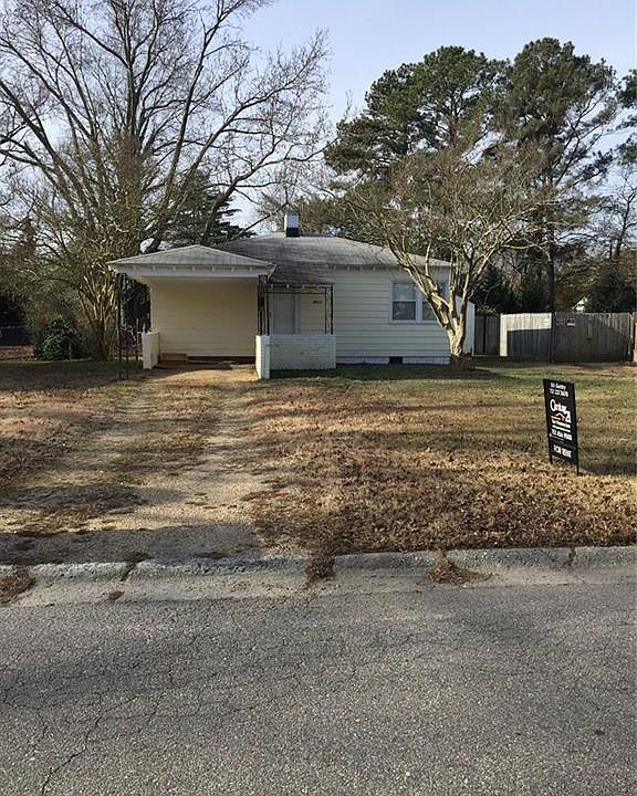 1st image of 8213 Edwin Dr