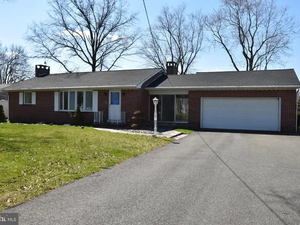 776 E Pumping Station Rd, Quakertown, PA 18951
