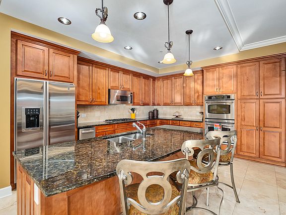 3rd image of 219 Scenic Gulf Dr Unit 330