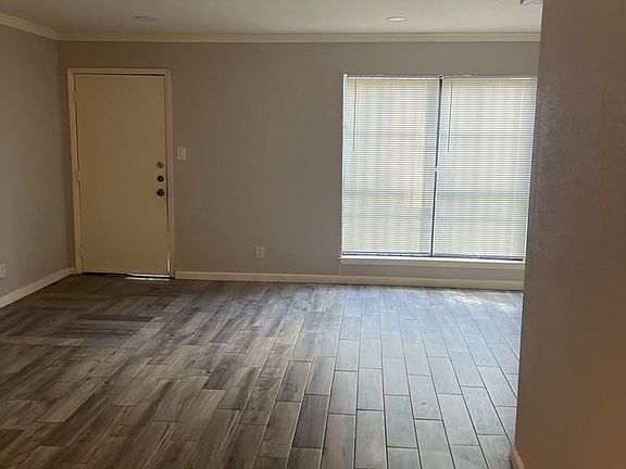 2nd image of 6200 W Tidwell Rd APT 306