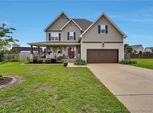 5810 Kessinger Ct, Hope Mills, NC 28348
