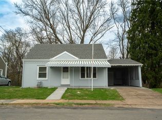 127 Carroll St, Aliquippa, PA 15001