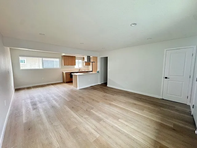 1302 Amethyst St #C — Photo 5