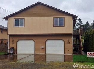 213 215 Ne Jefferson Ave NE, Yelm, WA 98597