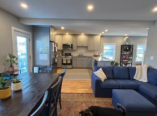 321 Washington St #3, Somerville, MA 02143