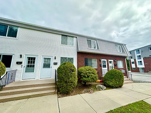 300 Smithfield Rd #Townhouse 10 Photo 1