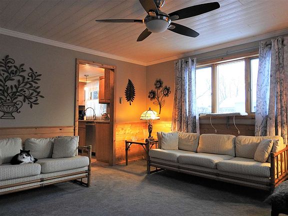 5th image of 505 Sterling St