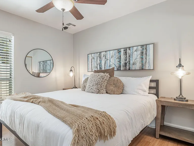 5948 E Corrine Dr — Photo 41