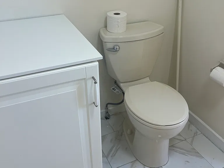 896 Quinnipiac Ave #3 — Photo 23
