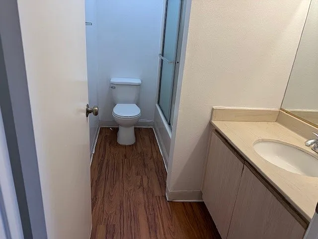 641 E 27th St #105 — Photo 16