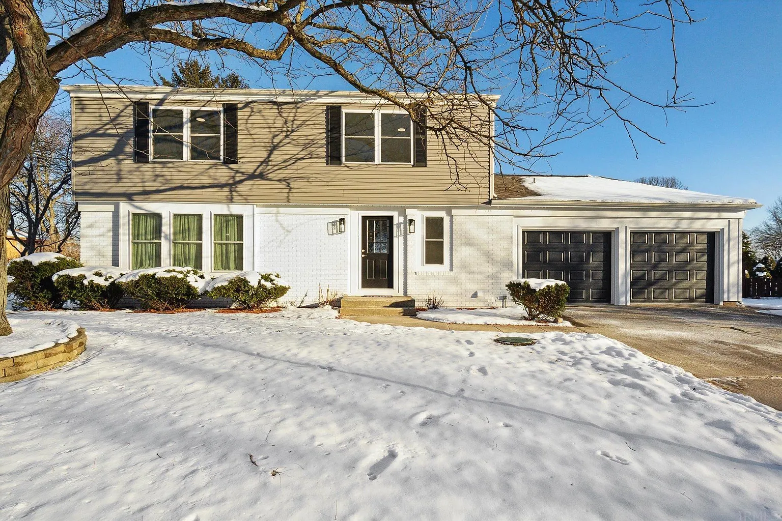 52676 Searer Dr photo 1