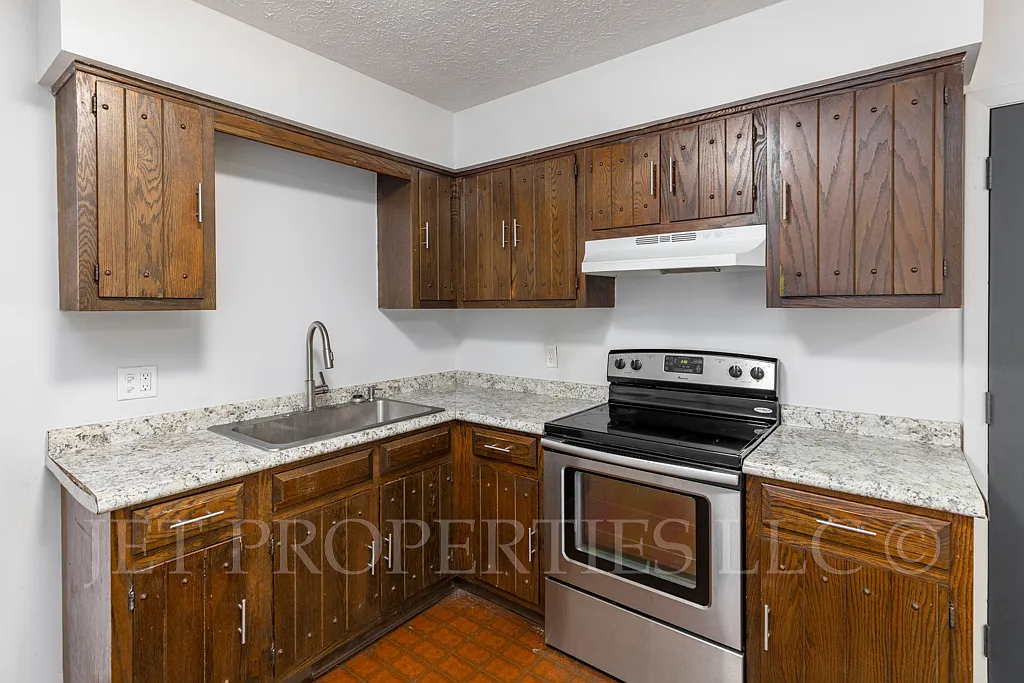 2 bed, 1000 sqft, $1,095 — Photo 2