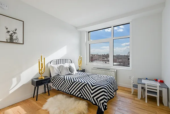 Rented by Hampshire Assets LLC | media 21