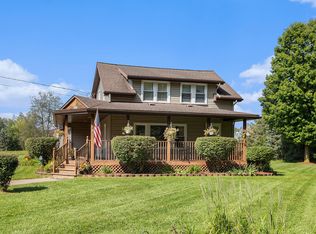 10900 N Territorial Rd, Dexter, MI 48130