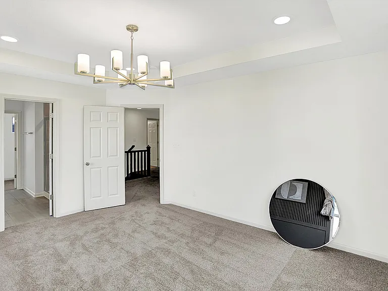 10713 Mangrove Dr — Photo 32
