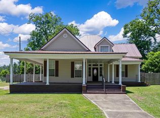 623 E Delta St, Midland City, AL 36350