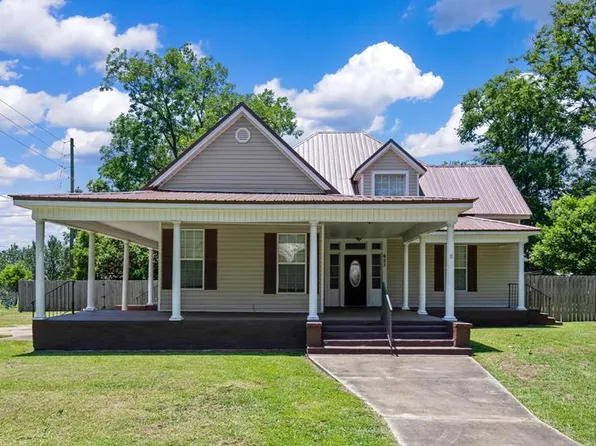 623 E Delta St, Midland City, AL 36350