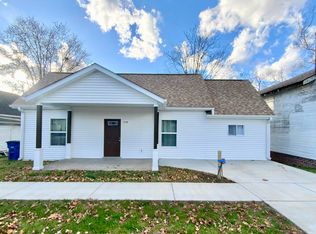 719 R St, Bedford, IN 47421