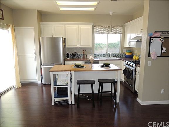 5th image of 16078 Robinson Ct