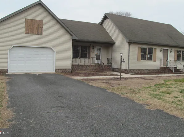 11290 Hayman Dr, Princess Anne, MD 21853