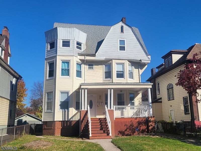 1st image of 108 Carnegie Ave