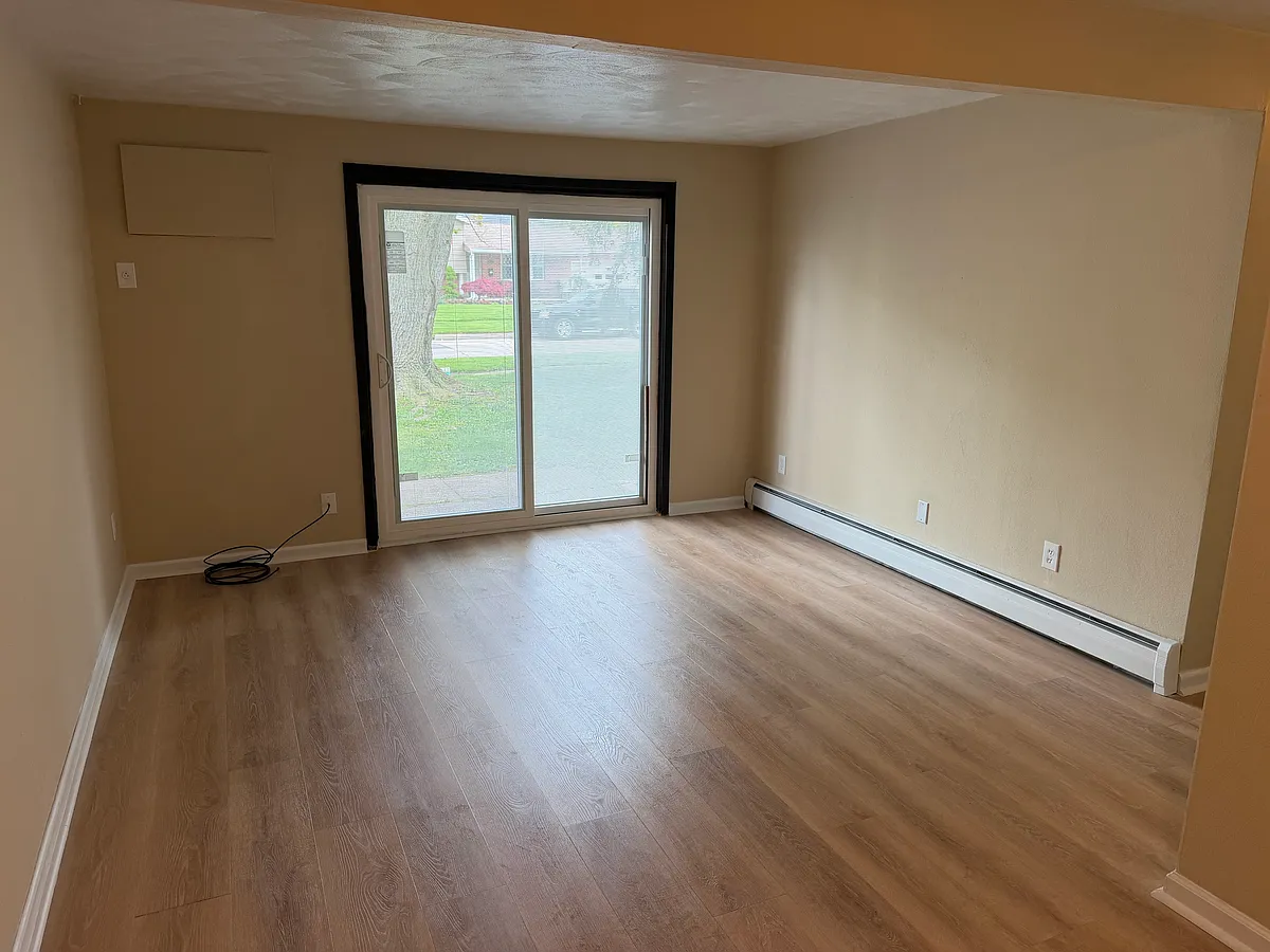 Building Photo - 1520 Maryland Ave #1