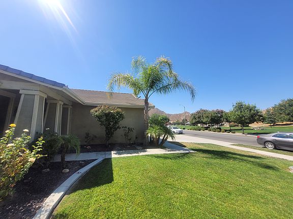 3rd image of 1364 Cinnabar Ave