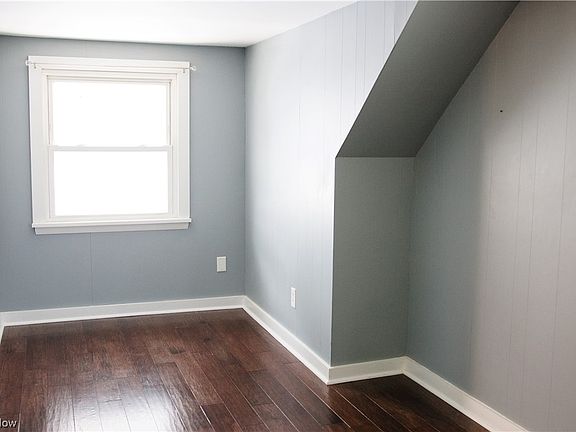 2nd image of 3945 W 210th St