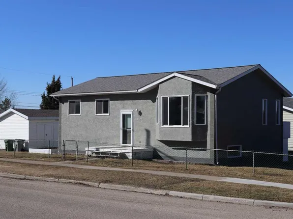 5101 E 8th Ave, Edson, AB T7E 1K6