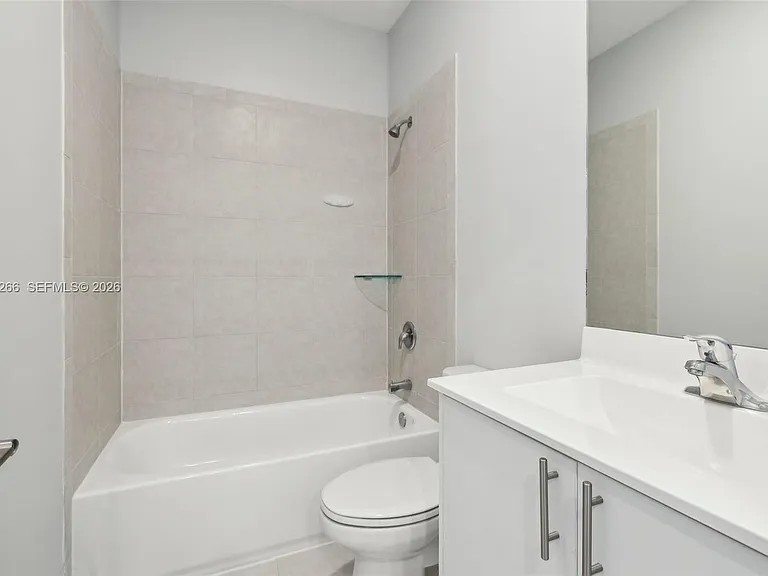 28625 SW 132nd Ct — Photo 32